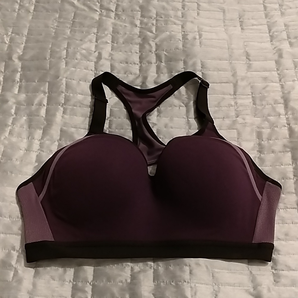 Victoria's Secret incredible sports bra